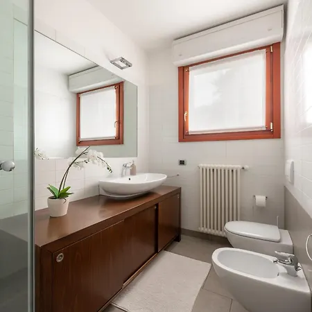 Cullinan Lakeview By Petra Luxury Apartment Como